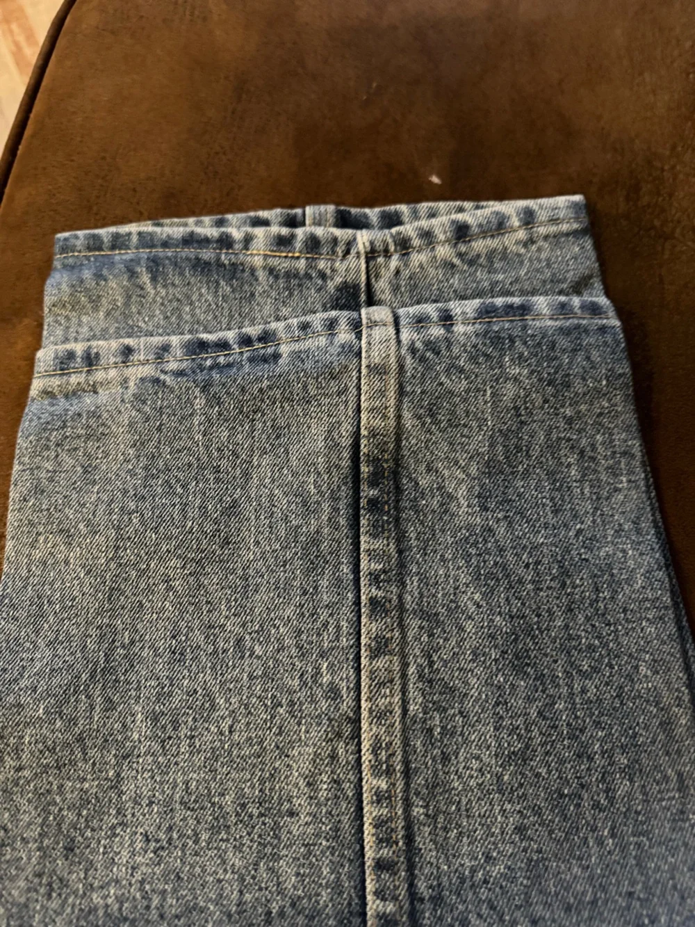 Men’s Wrangler Rugged Wear Classic Blue Straight Jeans Sz 40 x 34 Like New!